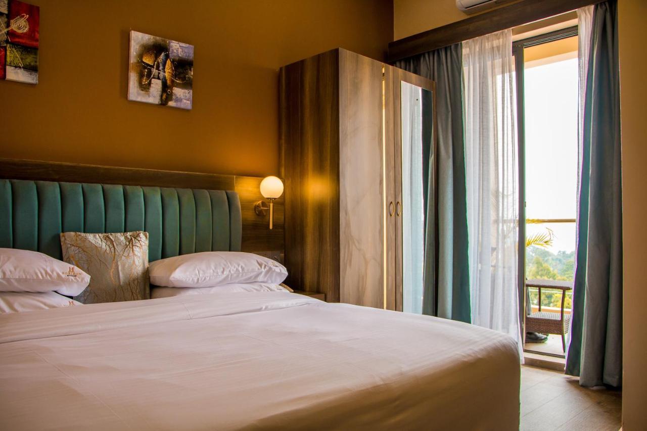 Hotel Horizon エンテベ エクステリア 写真